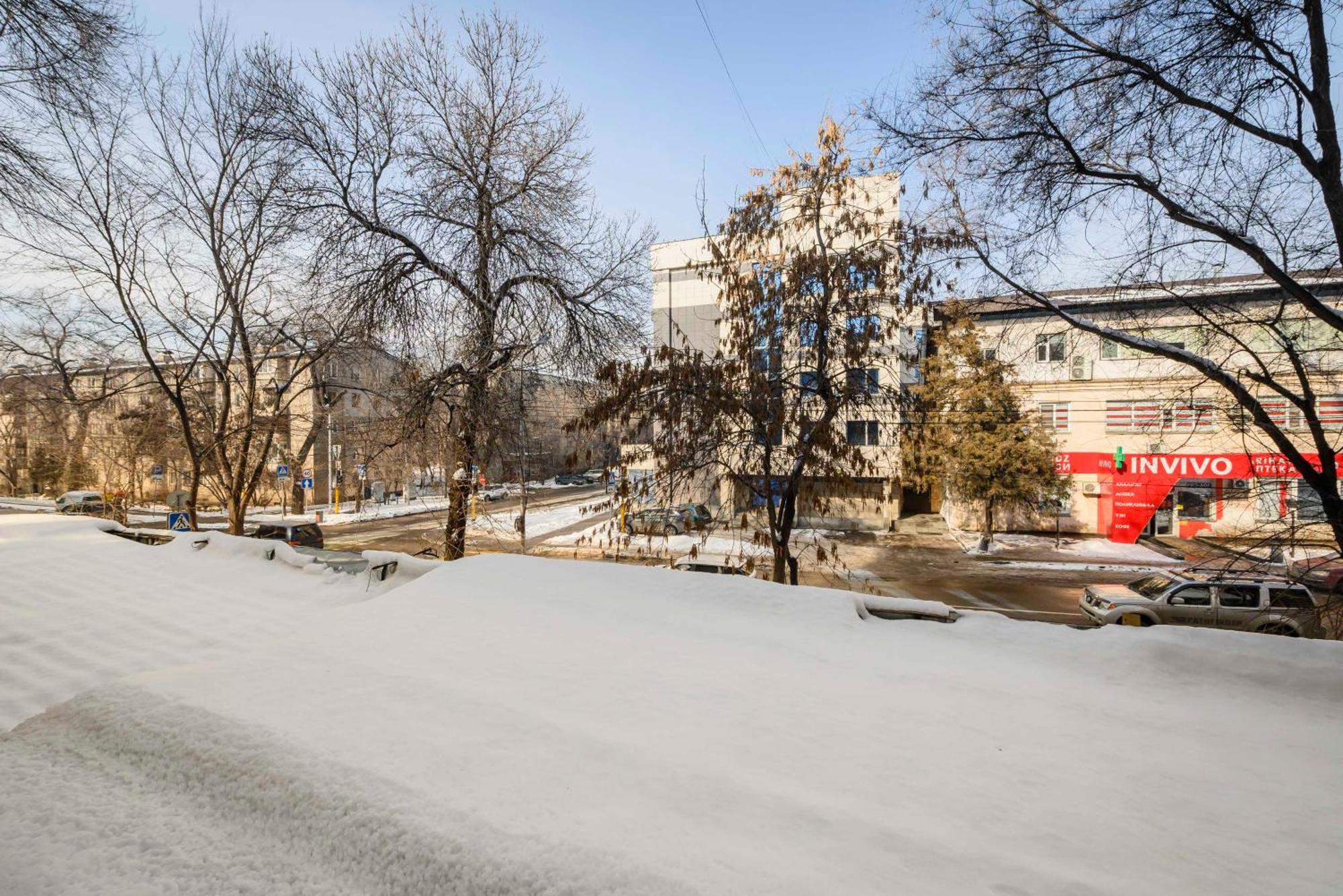 Mid-Century Charm Apartments В Центре Алматы 外观 照片